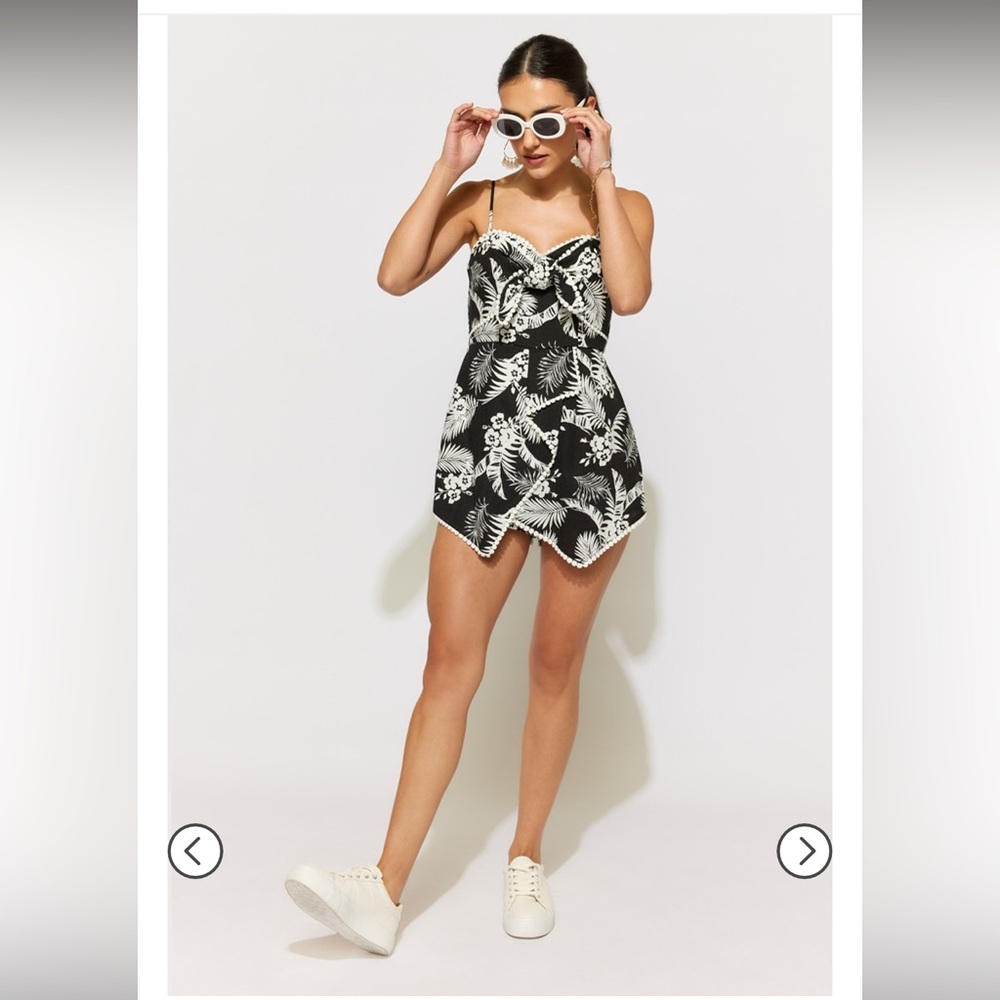 Francescas Black & White Tropical Print Pom Trim Romper